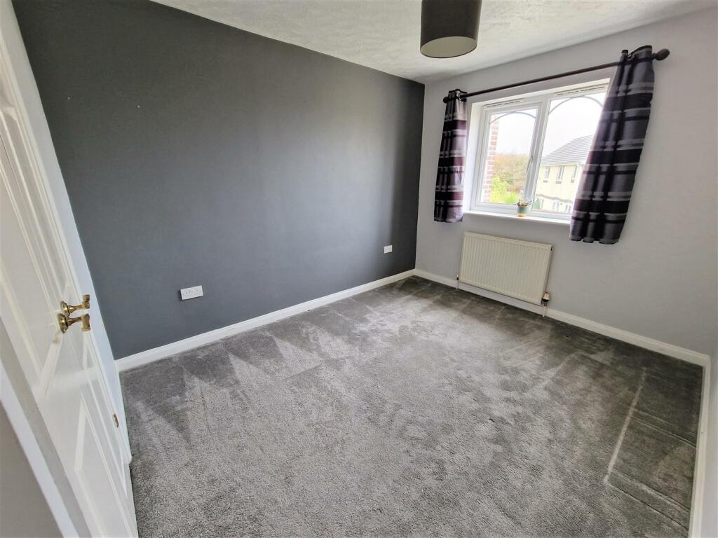 Bedroom 2.jpg