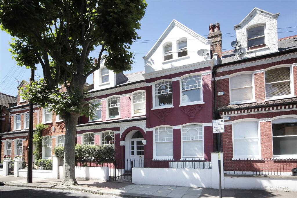 property in Crockerton Road, 
Wandsworth Common, SW17