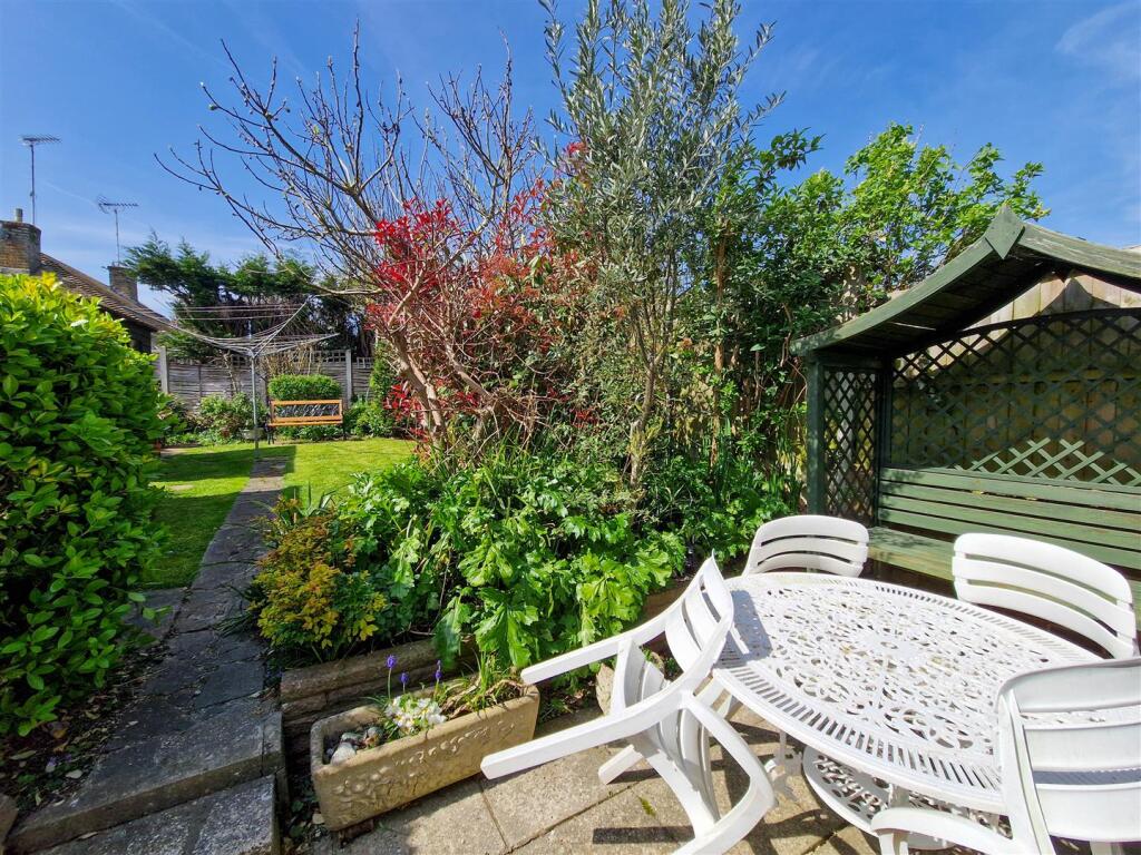 west facing garden