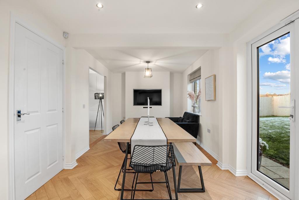 woodlands way 6