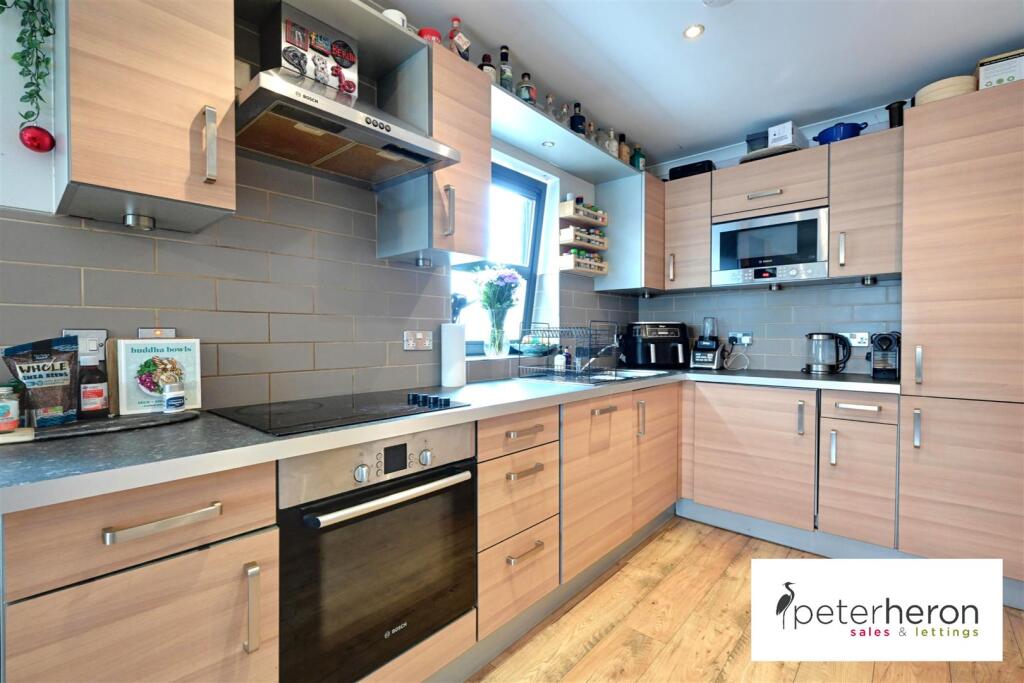 Open Plan Living and Kitchen Area