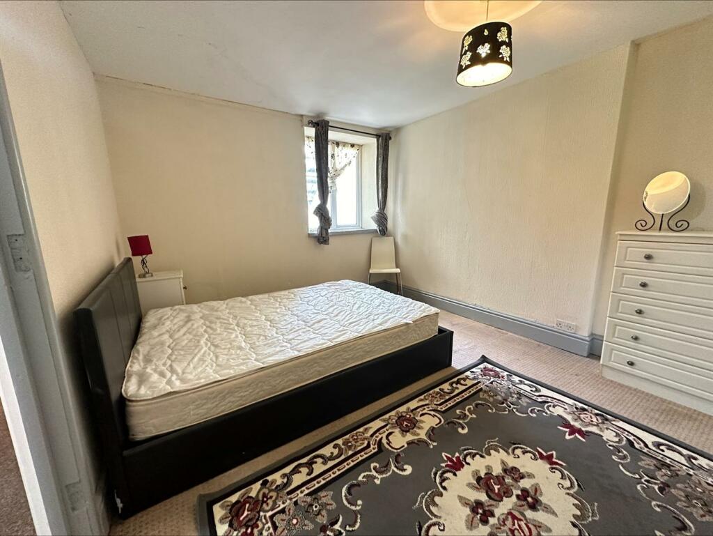Bedroom.jpeg