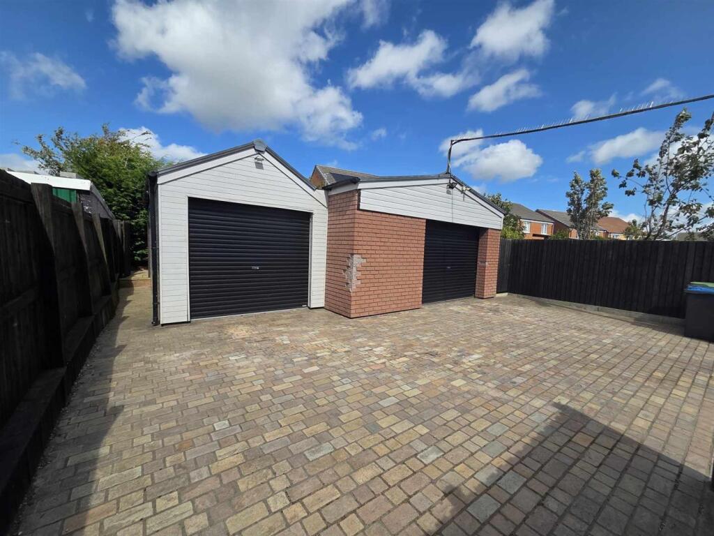 527737701_1298739981983926_118423001893980321_n.jp