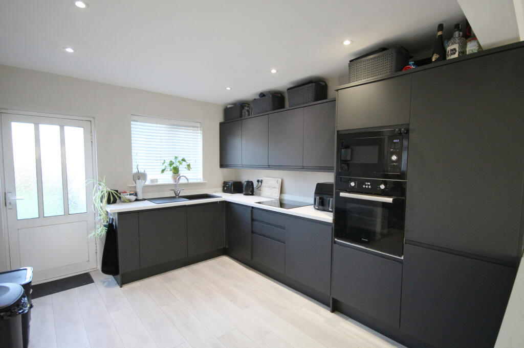 Lounge/Kitchen/Dining Room