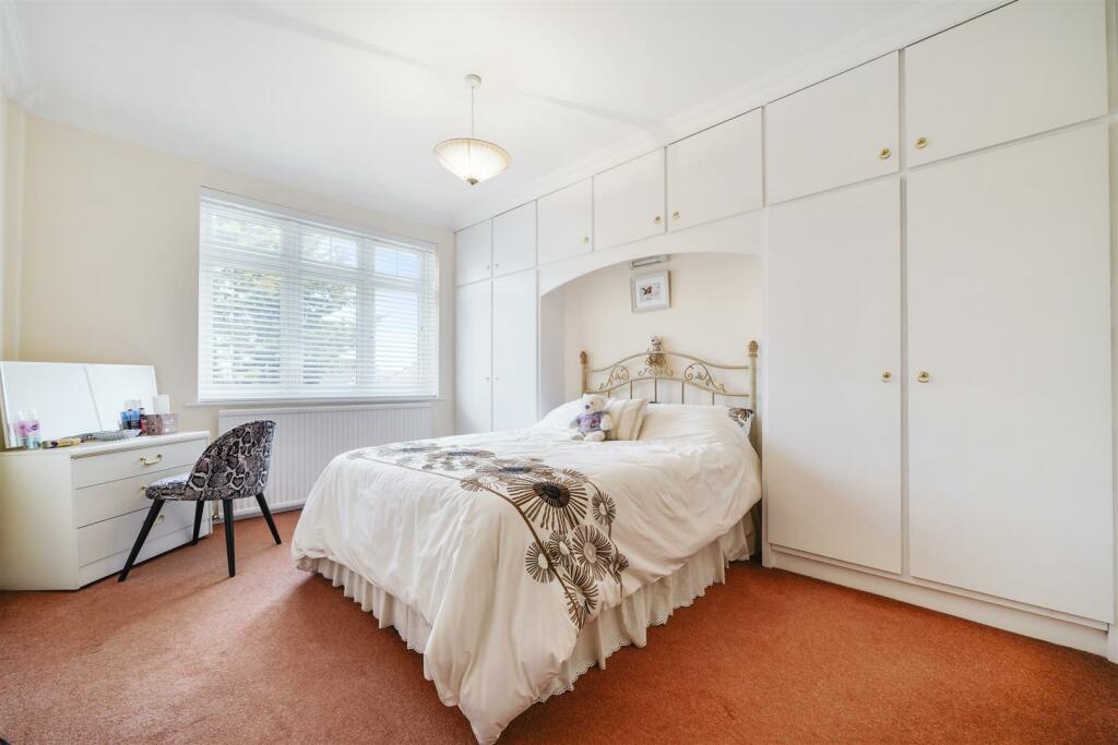 1 St. Andrews Close - m6DS9azUBSUvR5CLNAlx.jpg