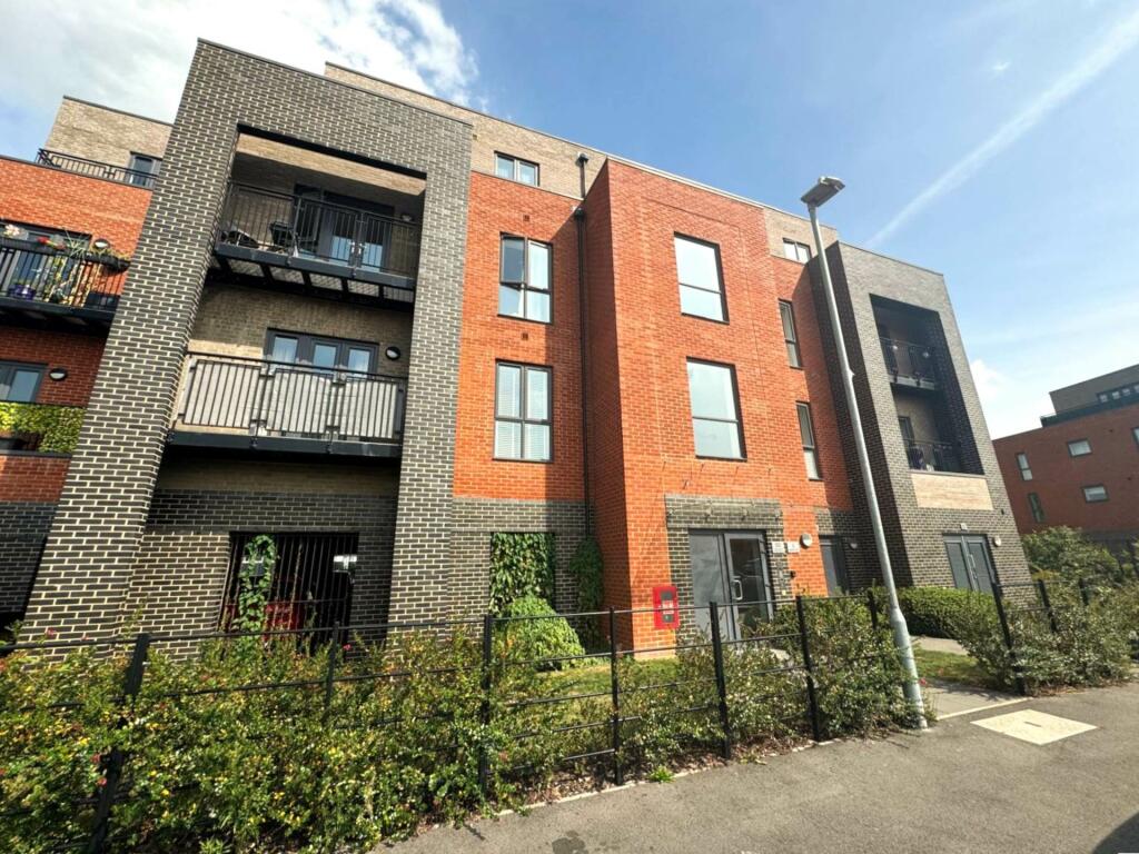 5 Nightingale Way