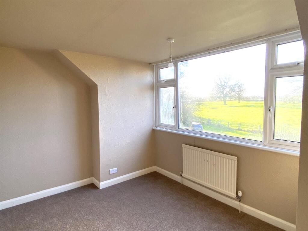 First Floor Bed.JPEG
