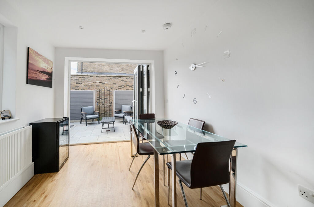 1314444-6-685eb9c...