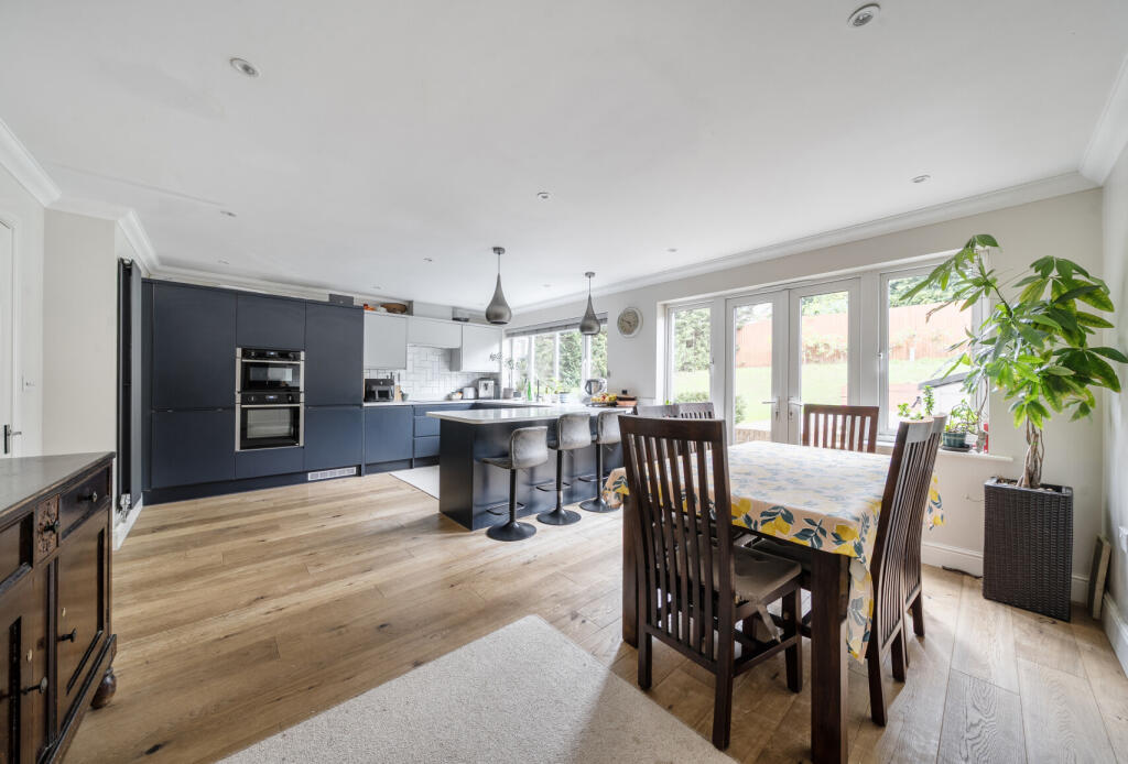 1359541-19-68e8d8...