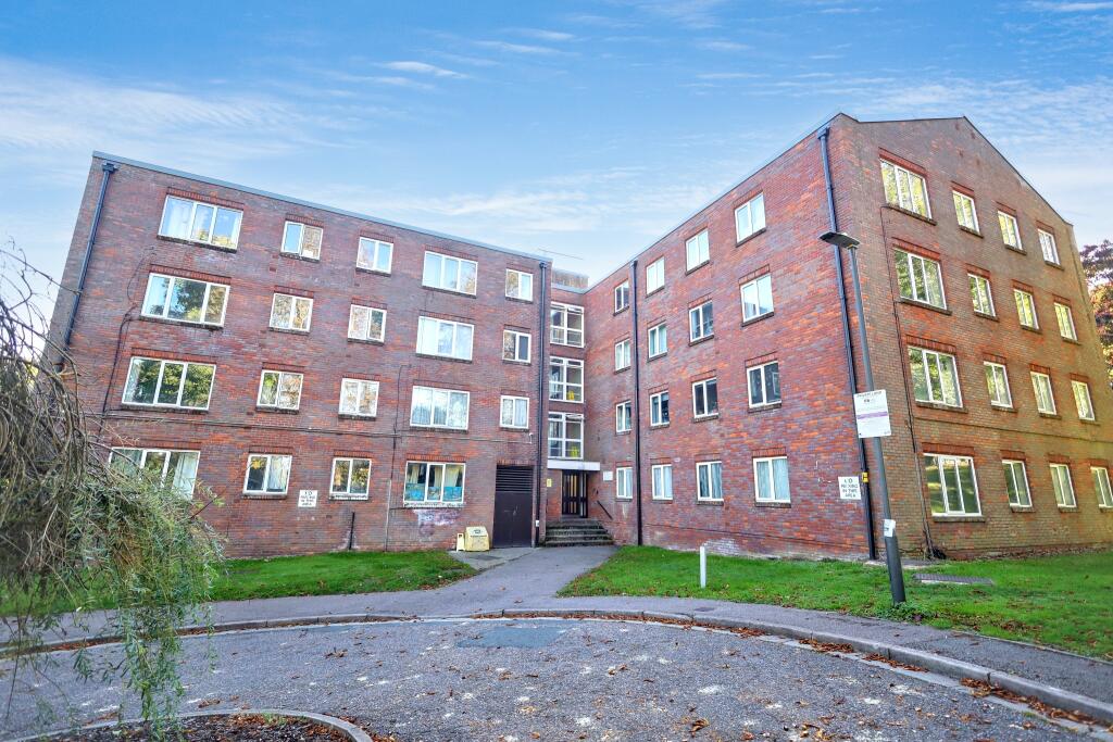 32 Aldwyck Court, Leighton Buzzard Road, Hemel Hempstead, HP1 1SH
