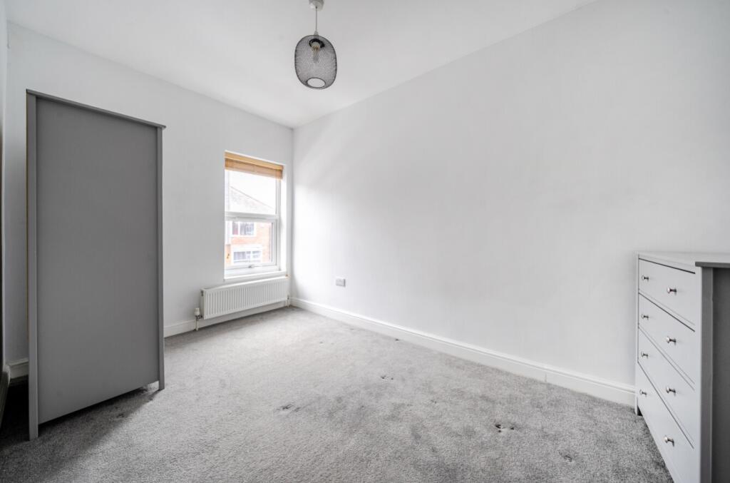 1369056-4-68ece3a9d6b54