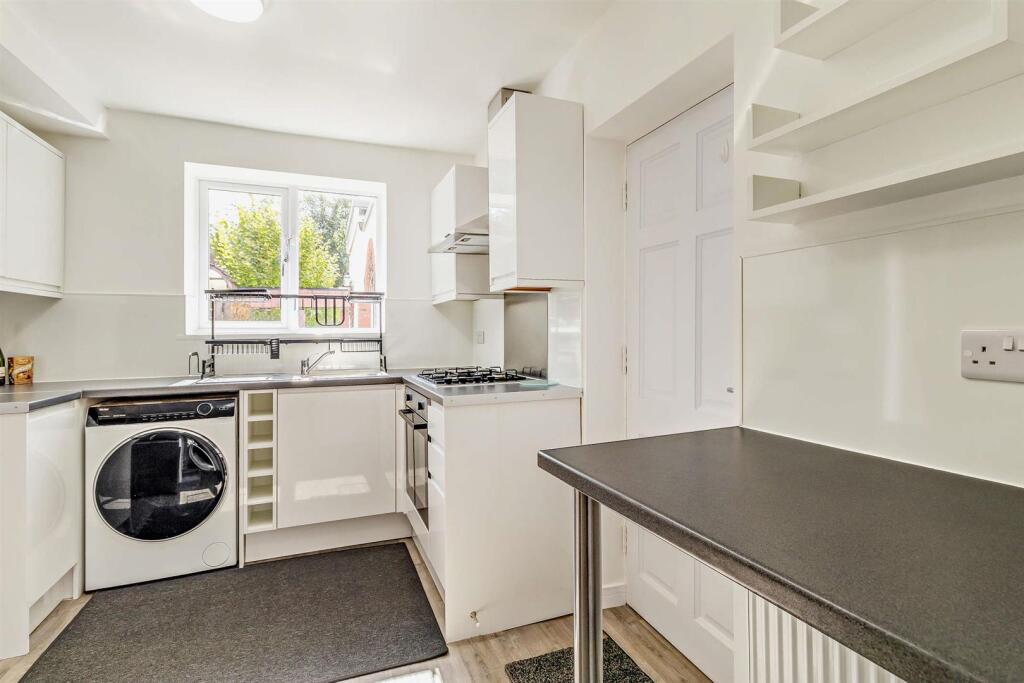 8663762-interior16-800.jpg