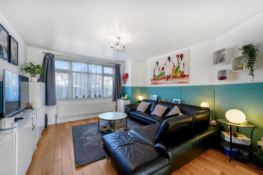 39 Carlton Avenue West - jOINb9Yw57Isbi59uWPK.jpg