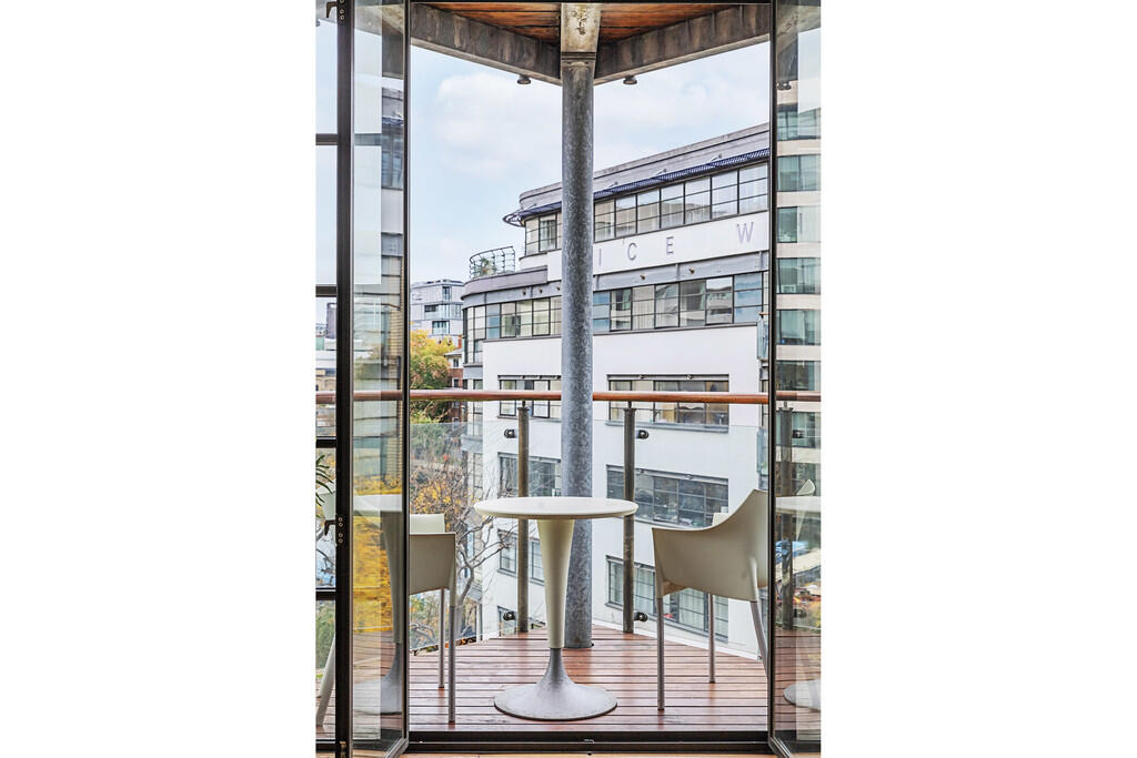 Ice_Wharf_20b