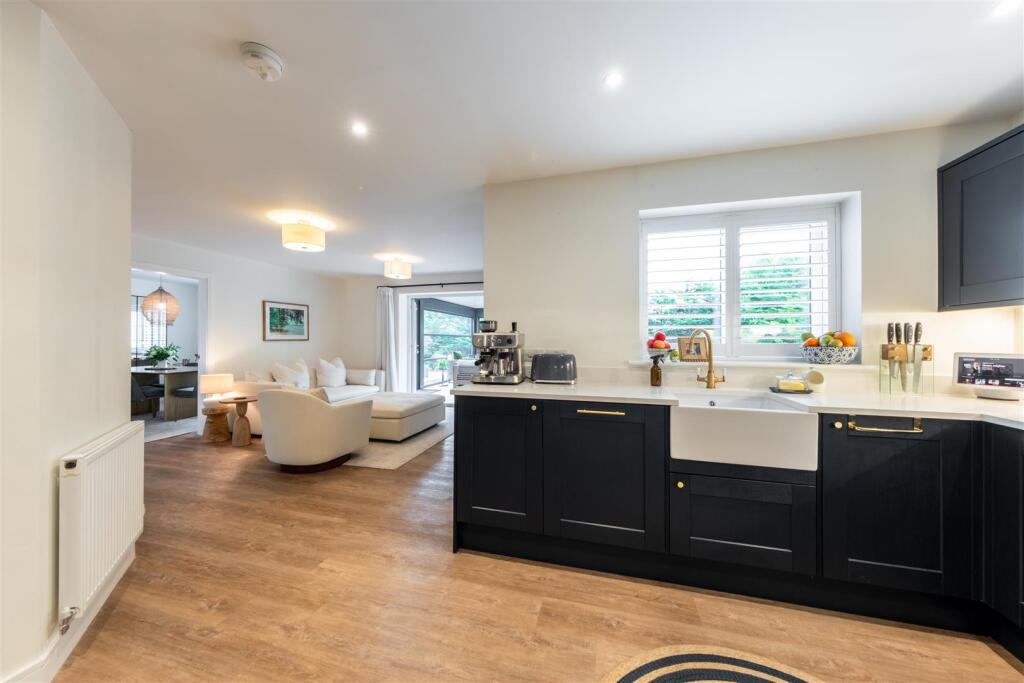23 Sandford Road-003.jpg