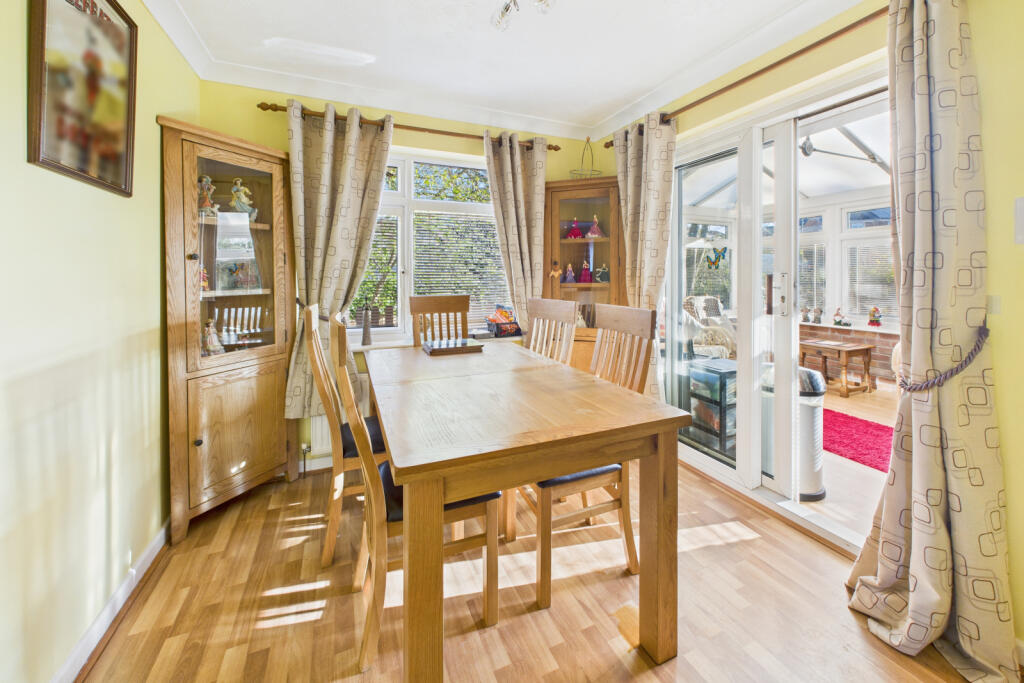 Kitchen/ Diner