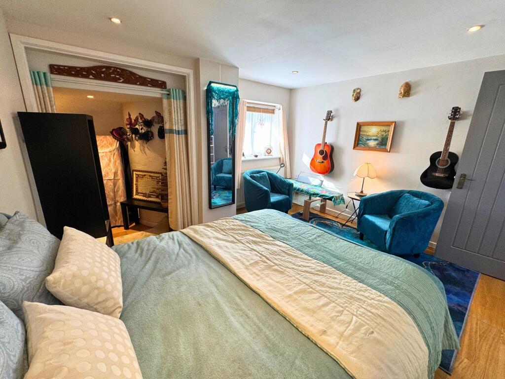 Principal Bedroom