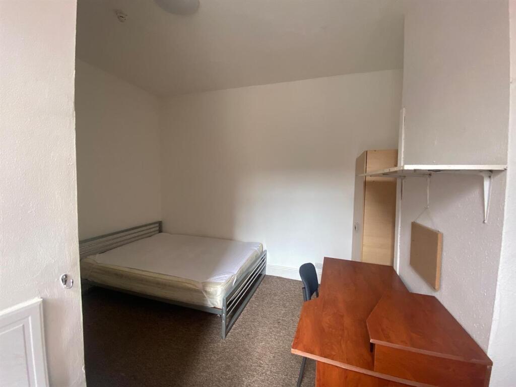 Bedroom 3.jpg