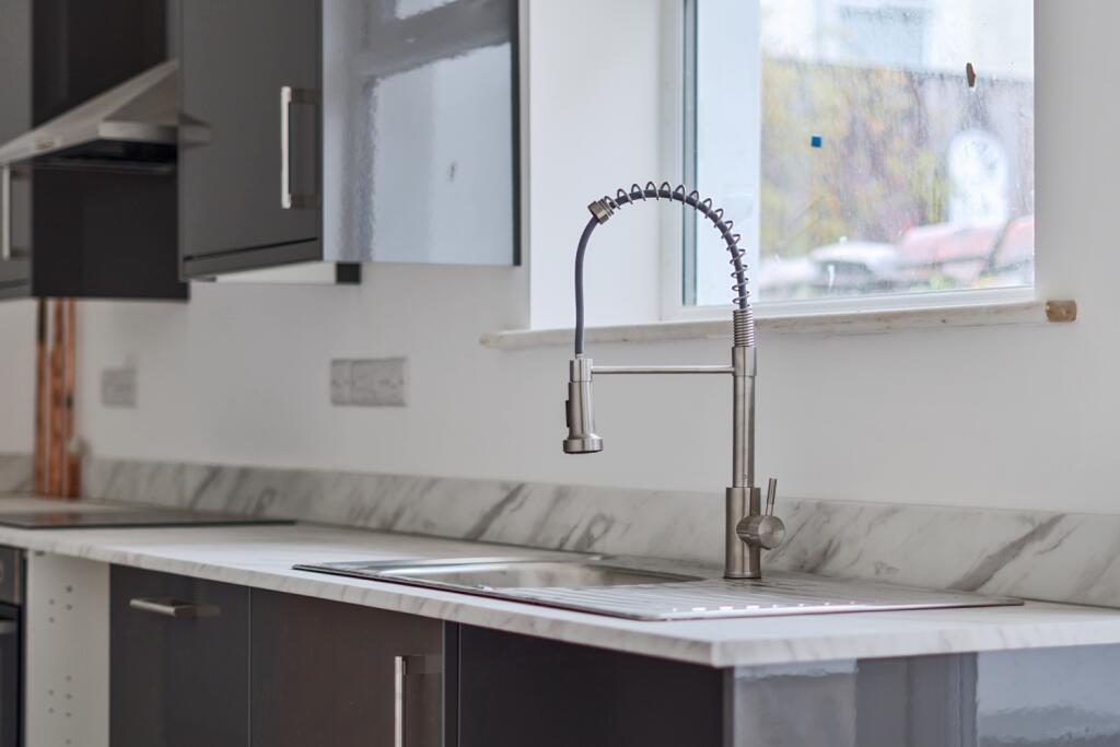 1355643-24-6901f40cdff5e-ARW-1