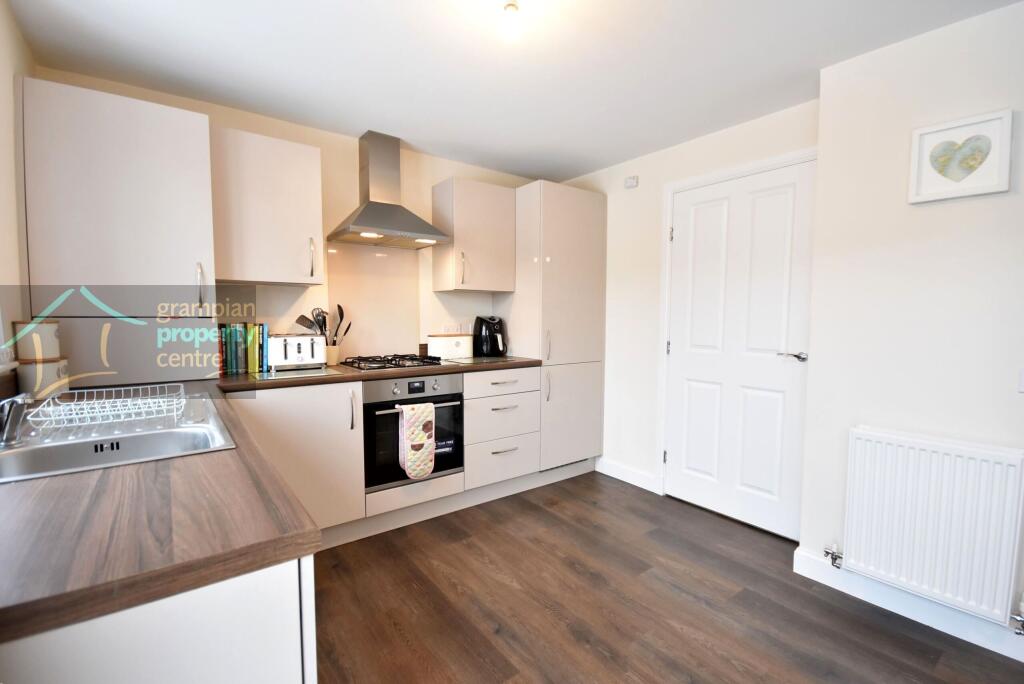 kitchen 5.JPG
