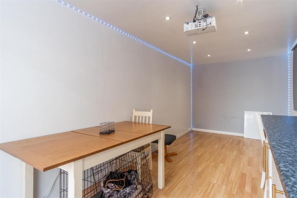 Outdoor Reception Room