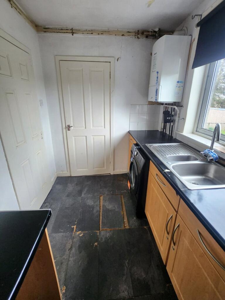 Kitchen Alt