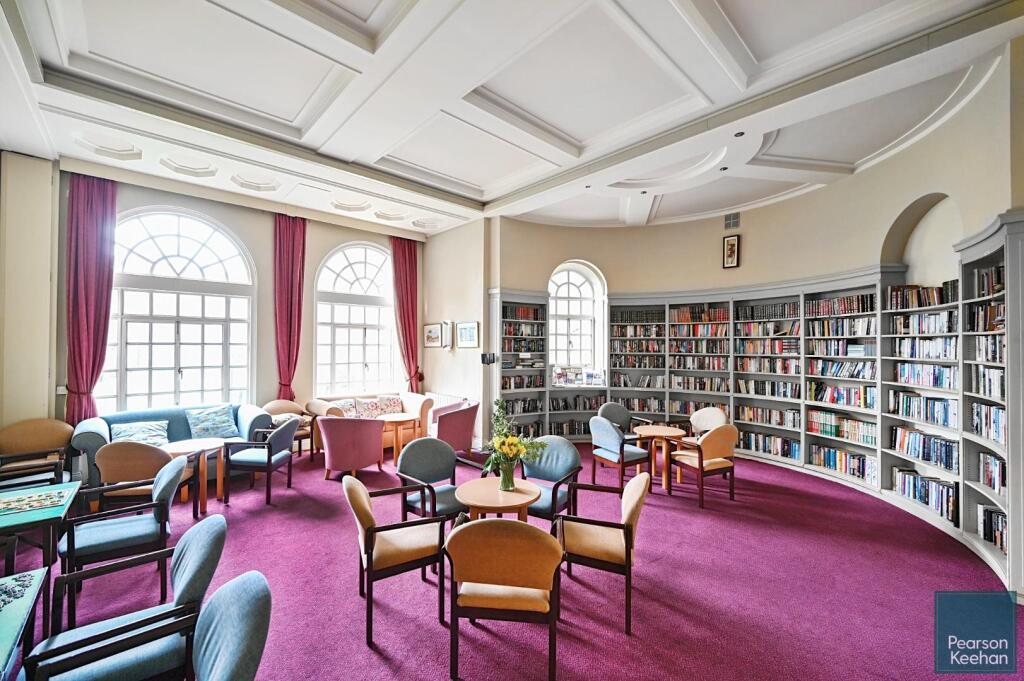 80 Harewood Court BN3 (10).jpg