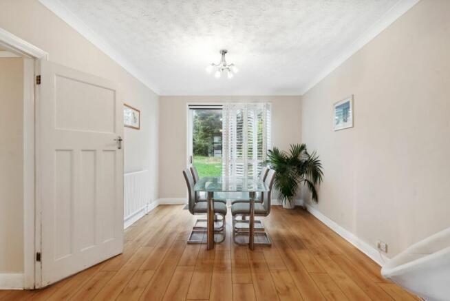 237941_5860af71-ff37-4b96-9c6a-9e1576b9e974_IMG_13