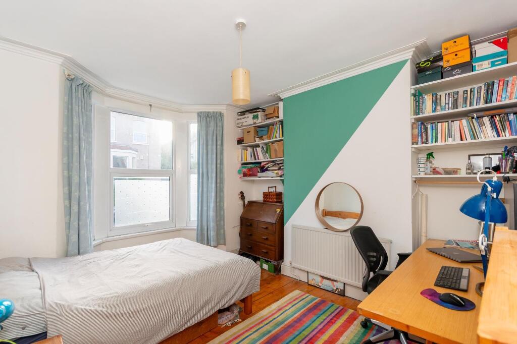 1B0RMR - Bedroom B.jpg
