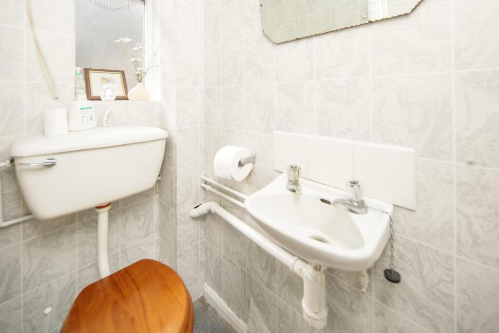 4 Queen Street-8.jpg