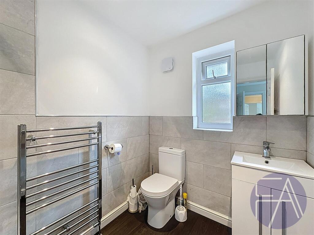 Ensuite