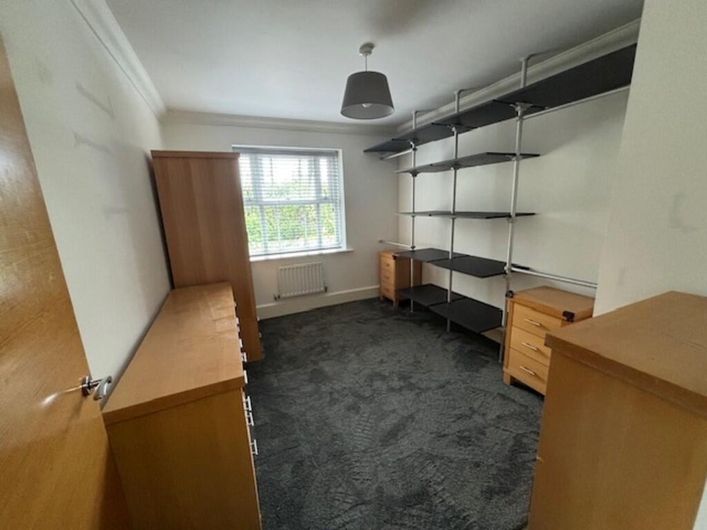 6 woodbury ct 1