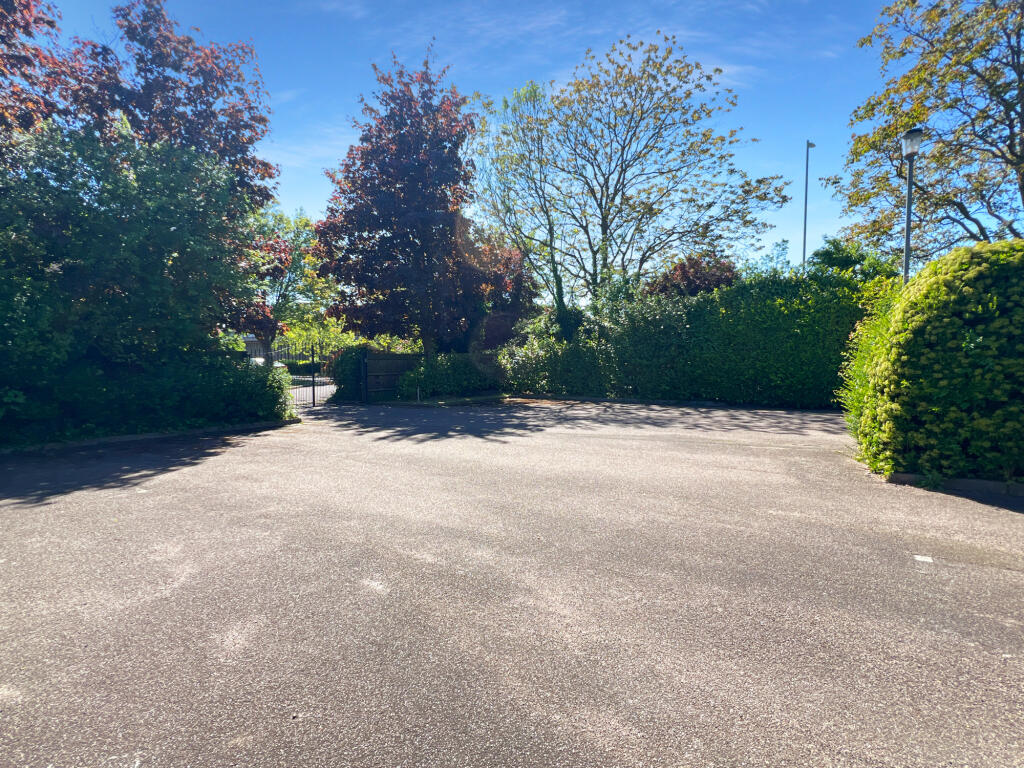 cce3346351ccceba18d6b39b967619bea9ede020