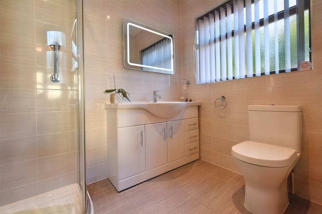 Ensuite Shower Room