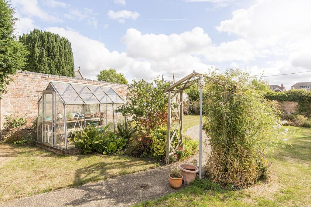 Garden (Photo Two)