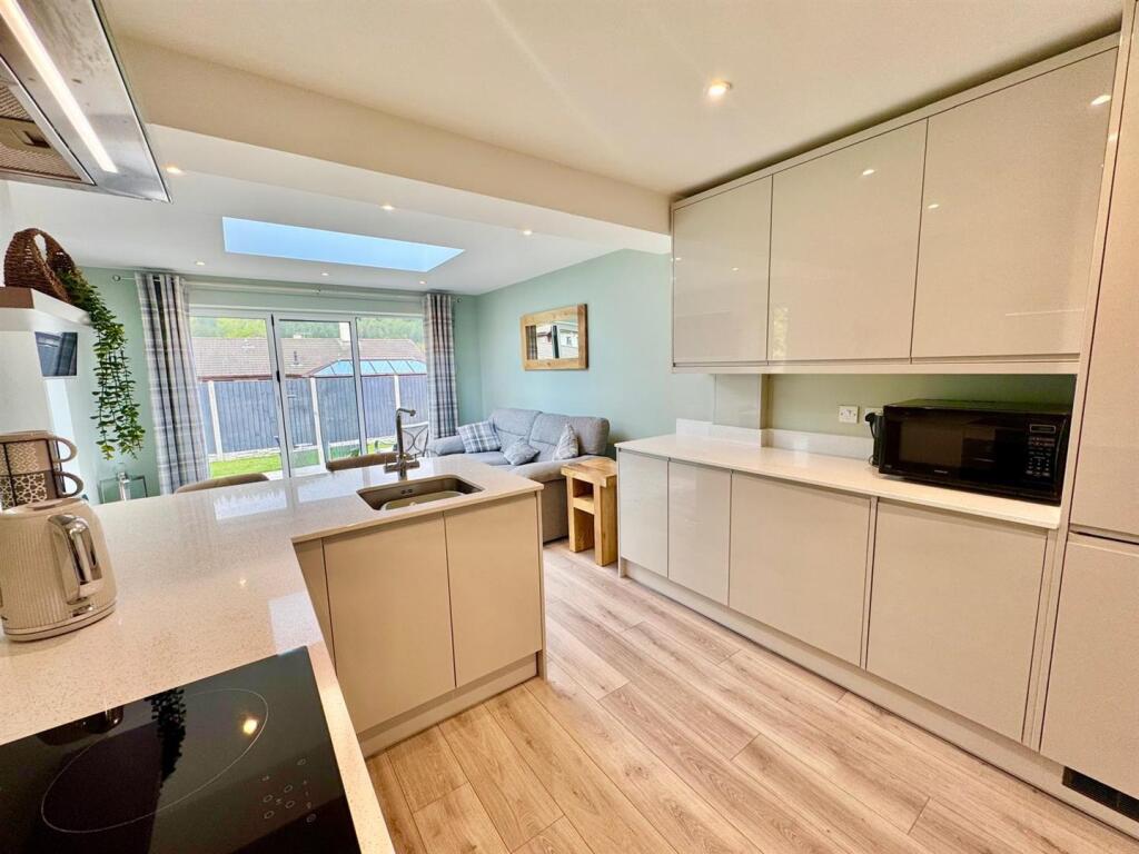 PHOTO-2025-06-03-15-34-58 (6).jpg