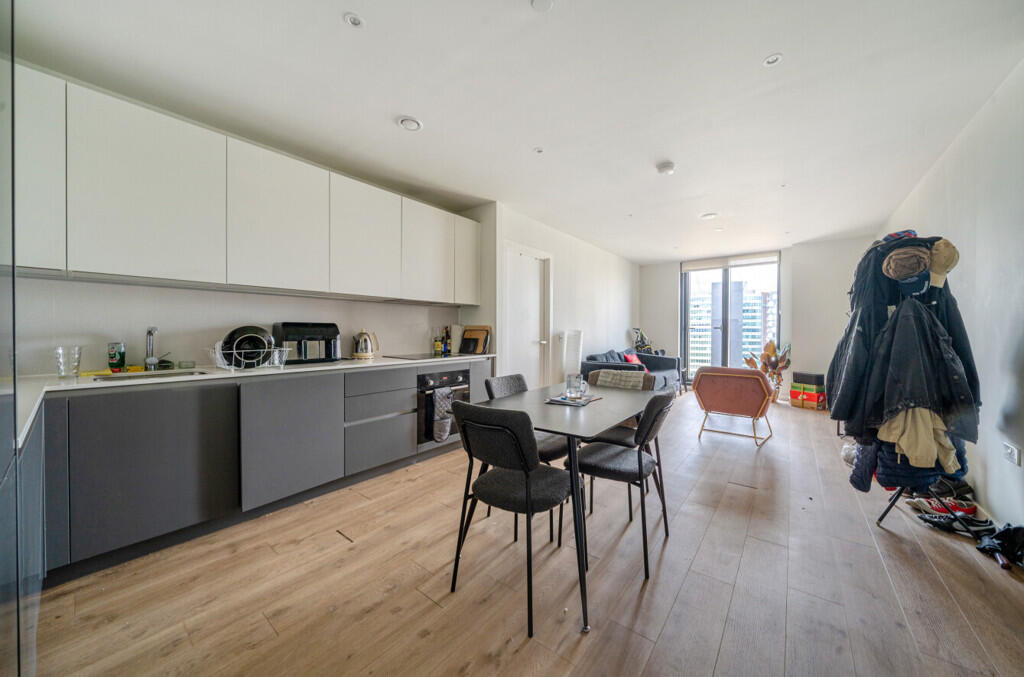 1299457-6-6830574...