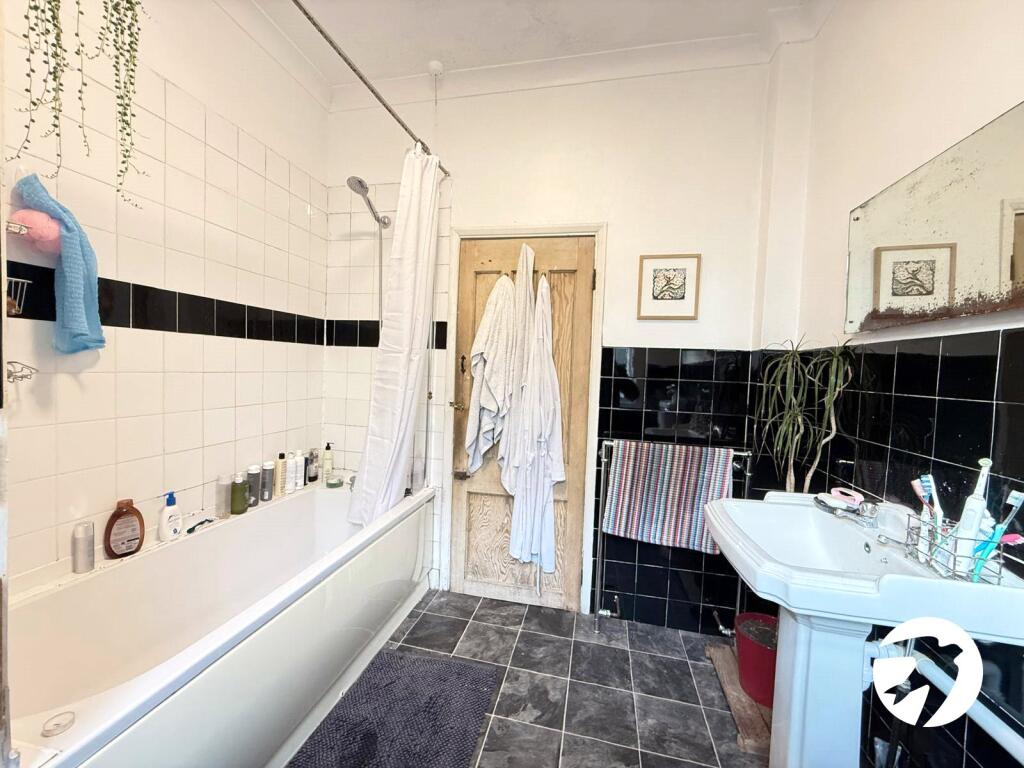 Picture 18