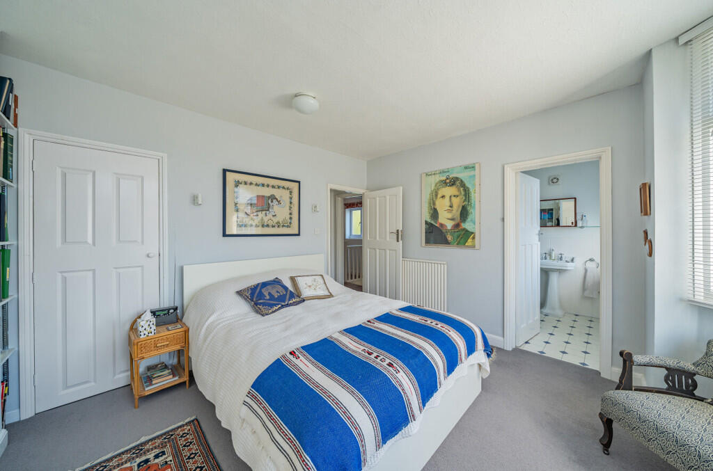 1195957 (6).jpg