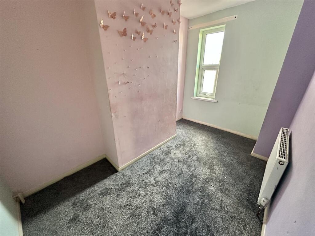 Bramleys Estate Agents - Kaye Street - Heckmondwik