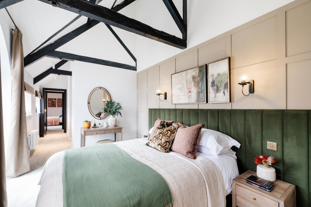 Main Bedroom