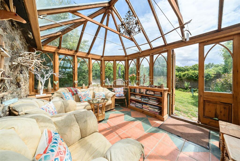 1304393-1-6839ce7a7e2dd Elevated (3).jpg