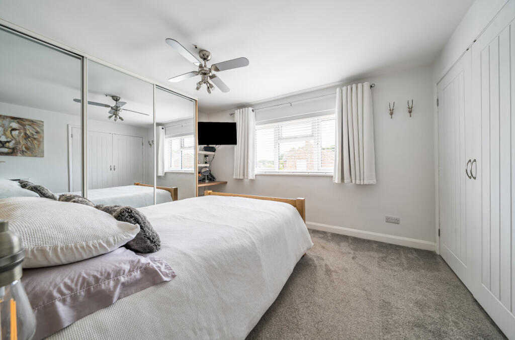 1345542-12-68aef1...