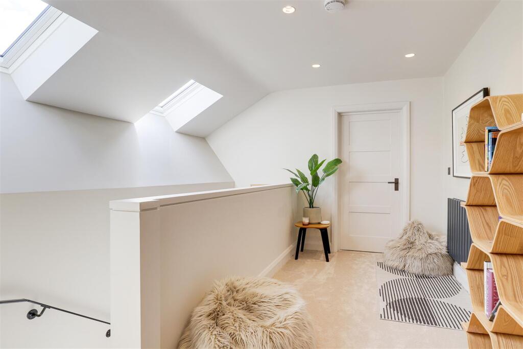 Second Floor Landing.jpg