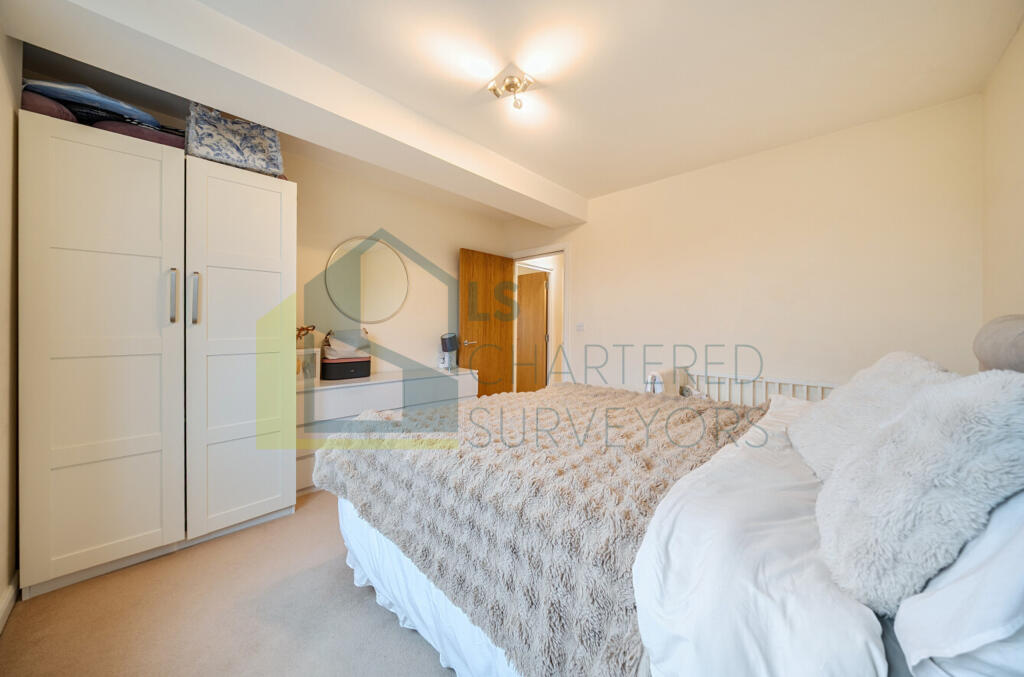 1381450-18-691c457fe2304