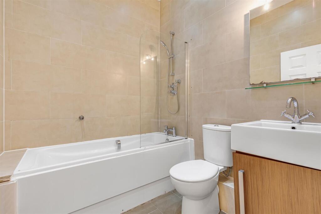 James_anderson-flat_2__9_ennerdale_road-tw9__6_.jp