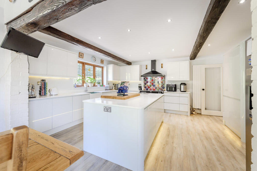 Kitchen 2