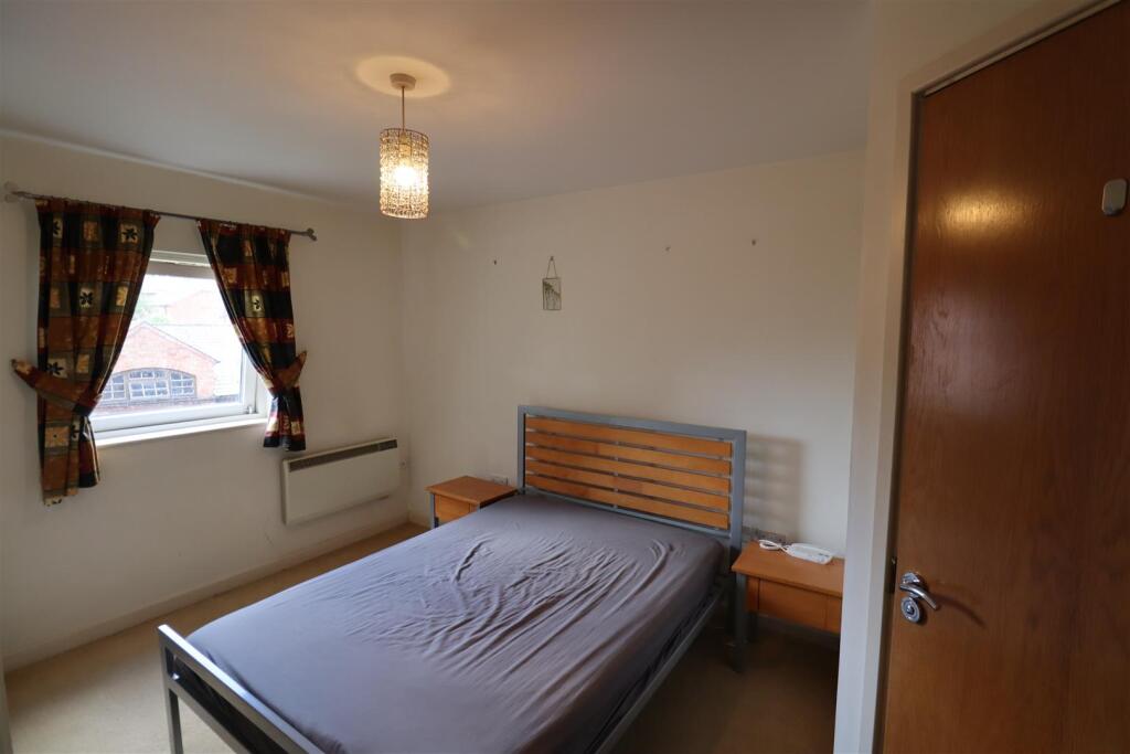 Double Bedroom