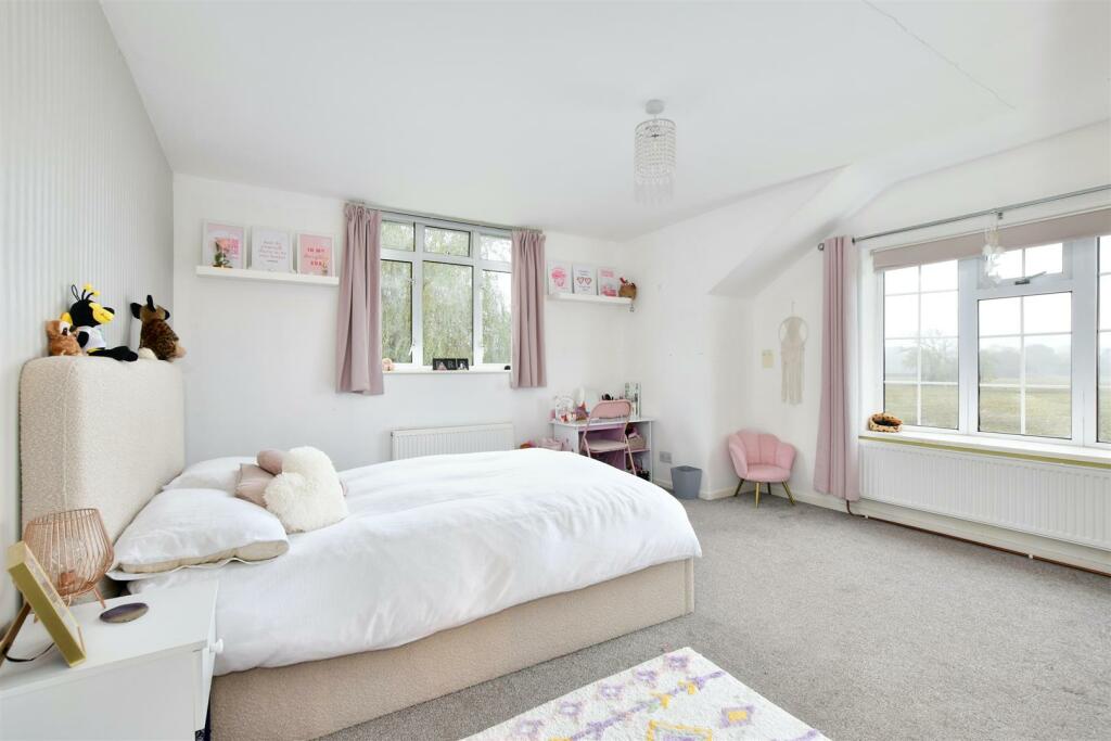 DSC_0693-DSC_0694 (1).jpg