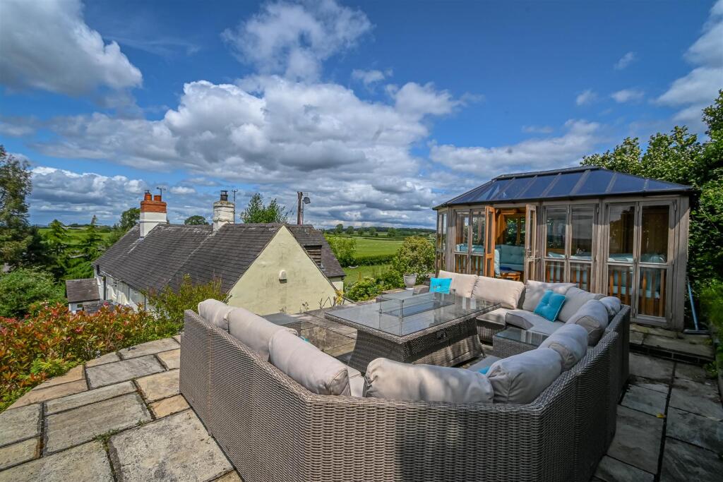 Sunnybank, 8 Hill End-27.jpg